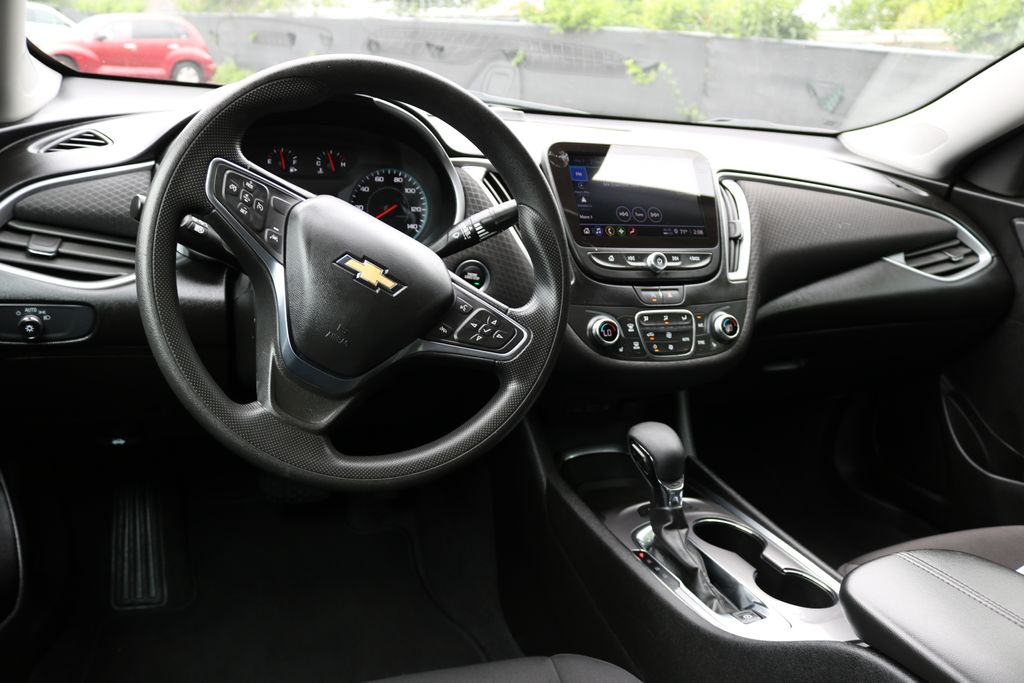 Used Car 2025 Chevrolet Malibu  Lt For Sale Under $25,000 In Austin, Texas