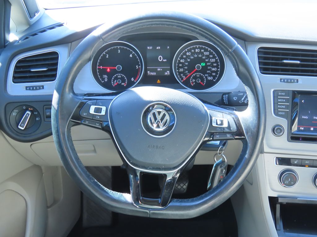 Thumbnail: 2015 Volkswagen Golf - 6