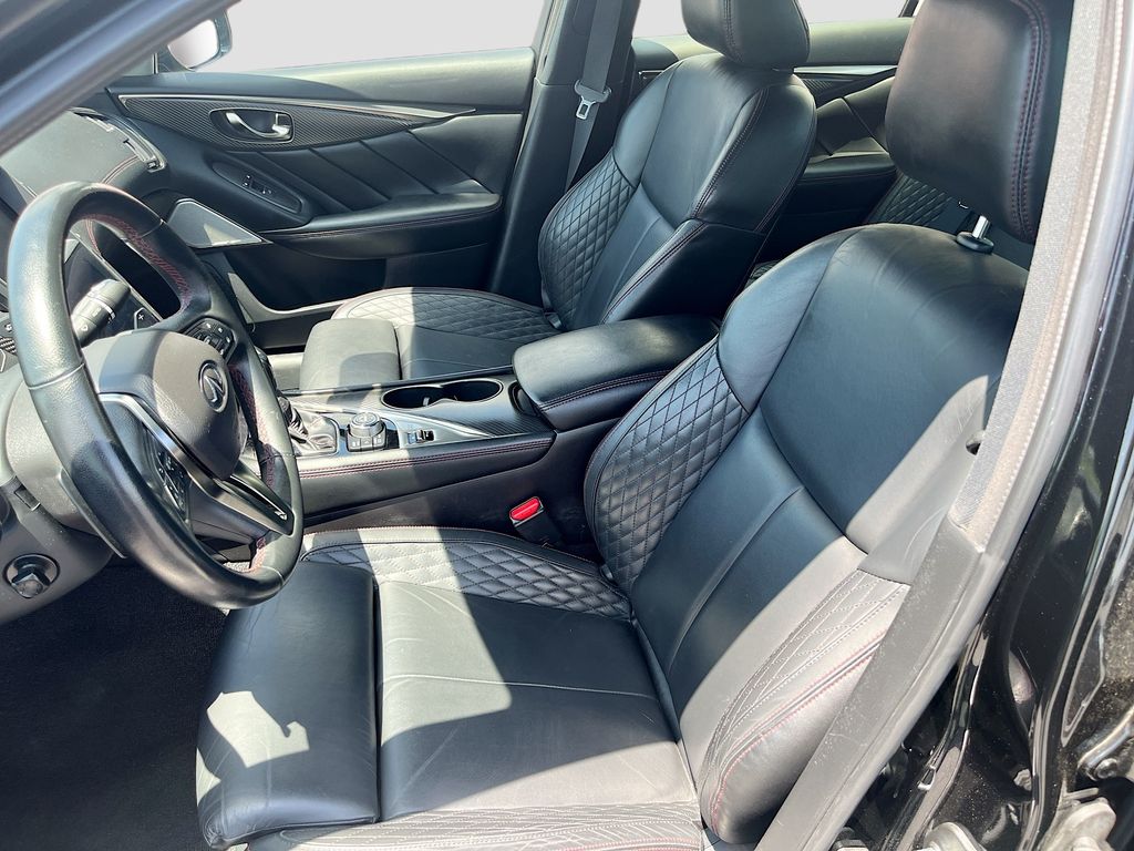 Used 2022 Black INFINITI Red Sport 400 image 20