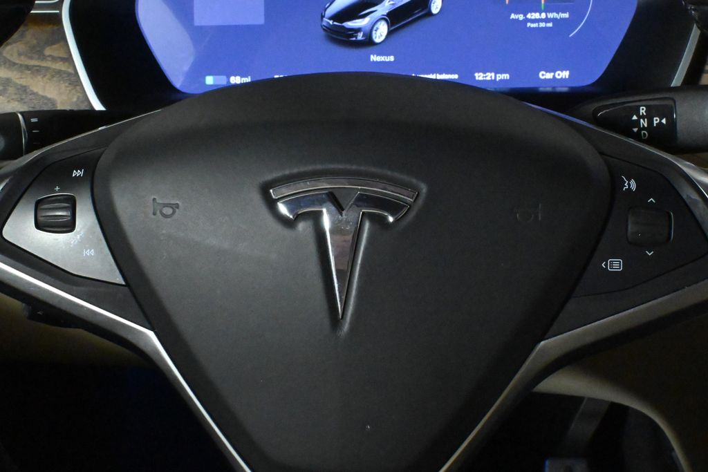 2017 Tesla Model X 75D 21
