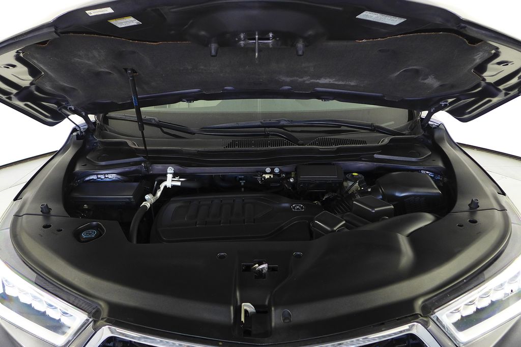 Thumbnail: 2017 Acura MDX - 6