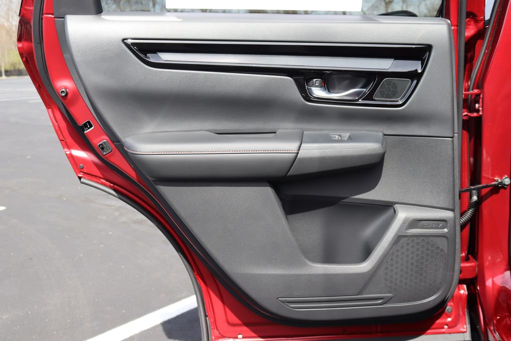 2025 Honda CR-V Sport Touring 11