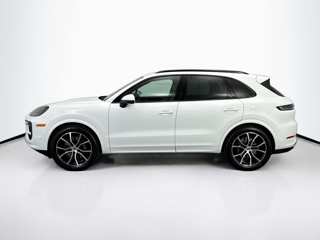 Thumbnail: 2026 Porsche Cayenne - 2
