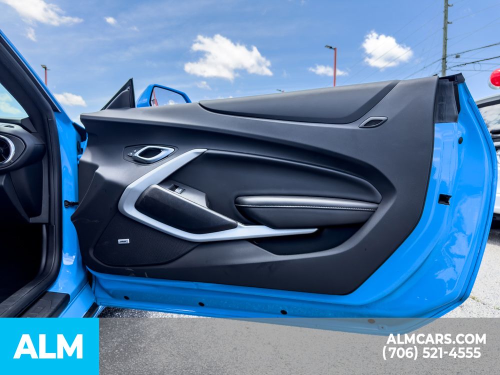 Used 2022 Blue Chevrolet LT1 image 29