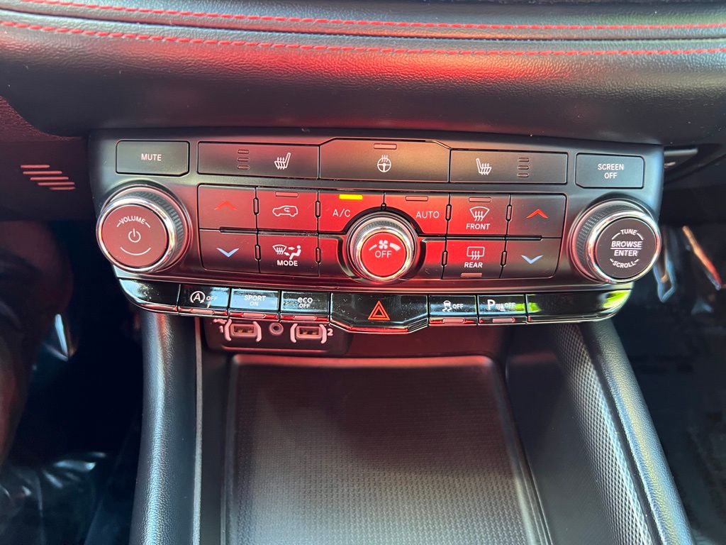 Thumbnail: 2023 Dodge Durango - 26