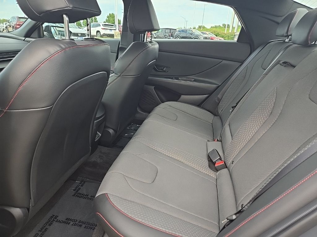 Used 2024 Hyundai Elantra Sedan