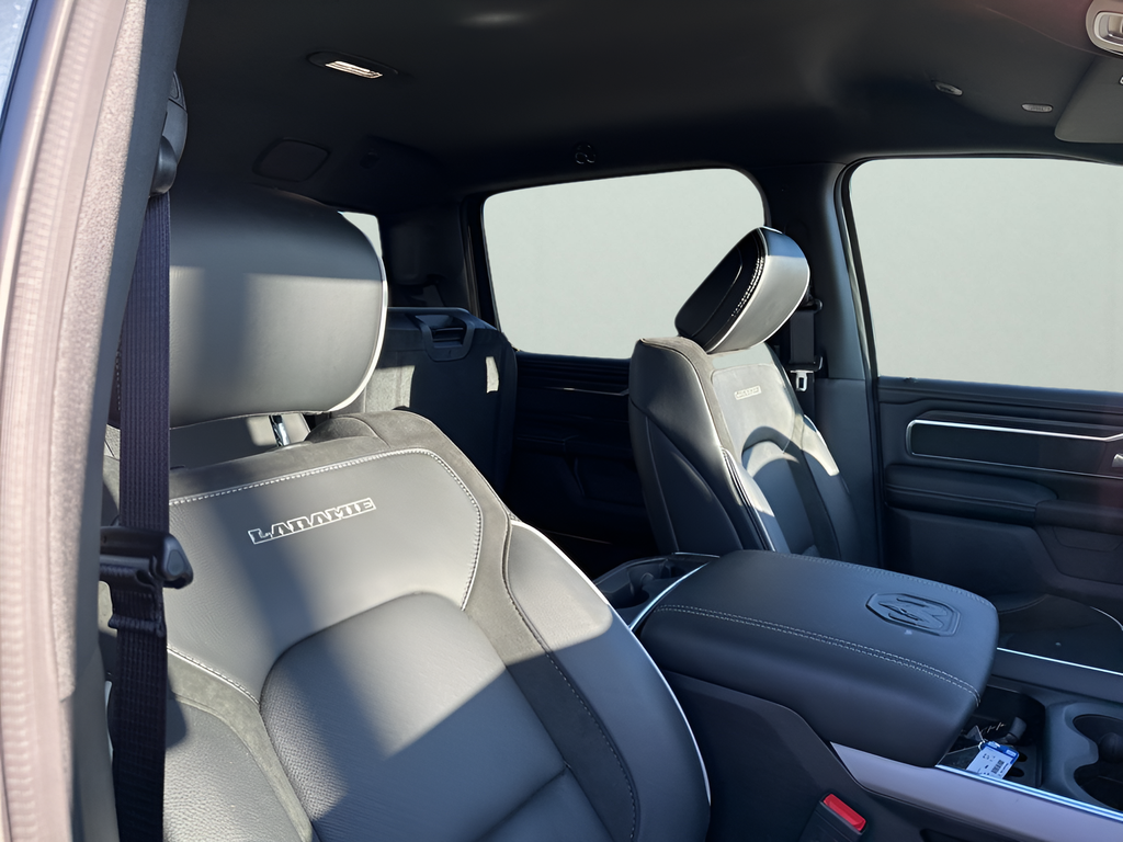 New 2026 Blue Ram Laramie image 15