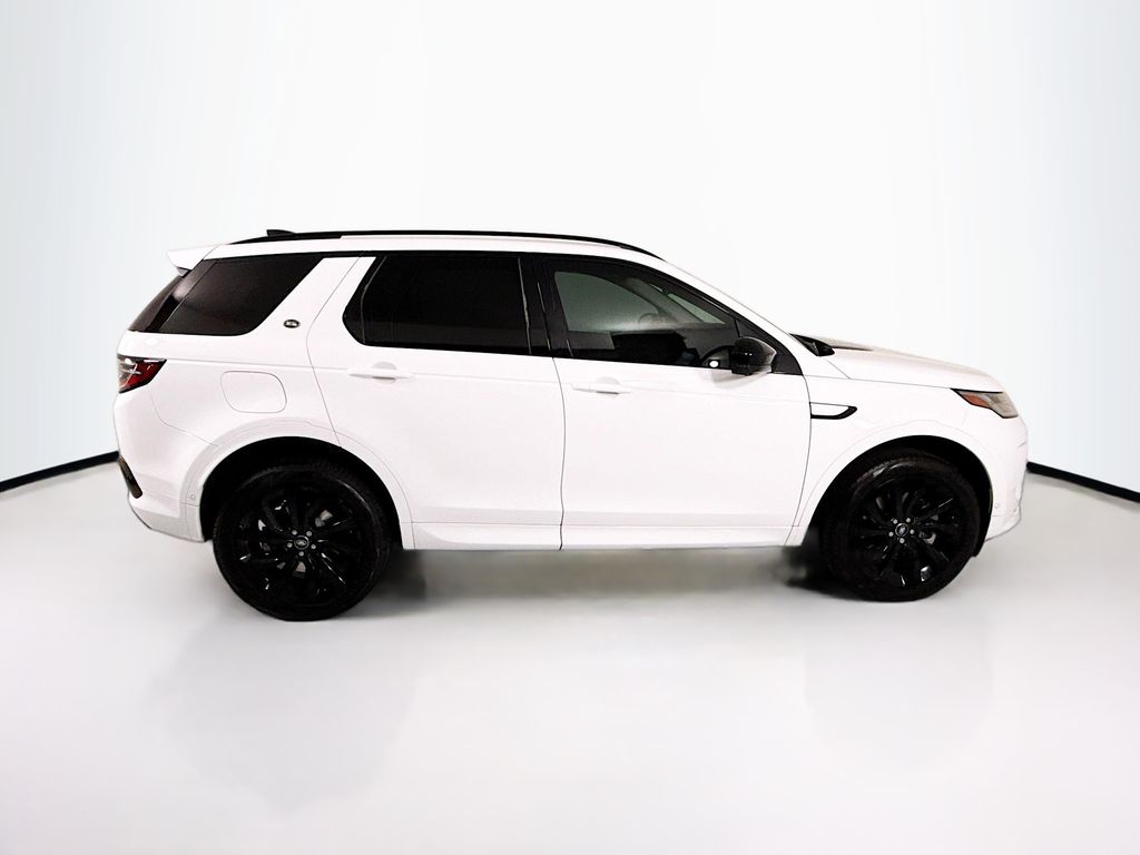 Thumbnail: 2025 Land Rover Discovery Sport - 4