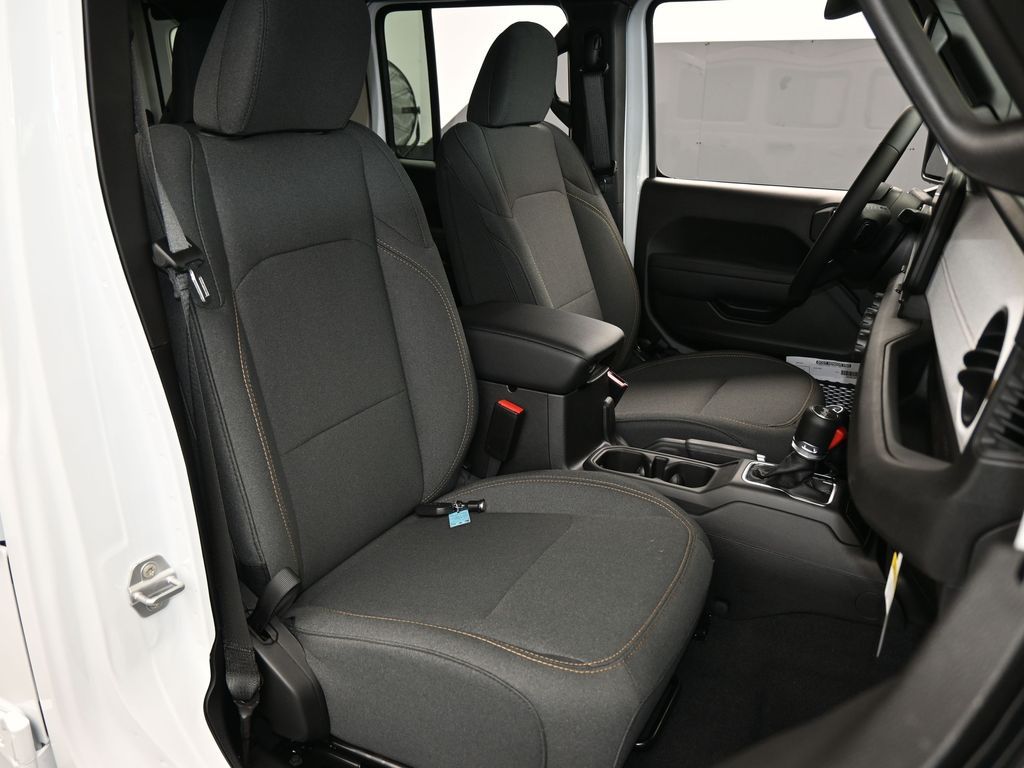 New 2026 Bright White Clearcoat Jeep Sport S image 41