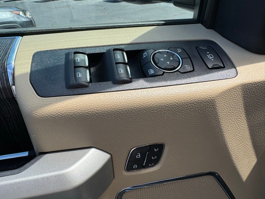 FordF-250SD21