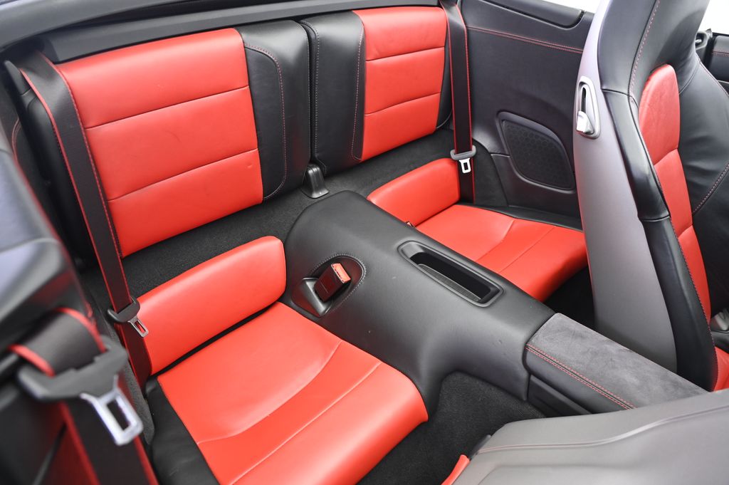 Thumbnail: 2015 Porsche 911 - 24