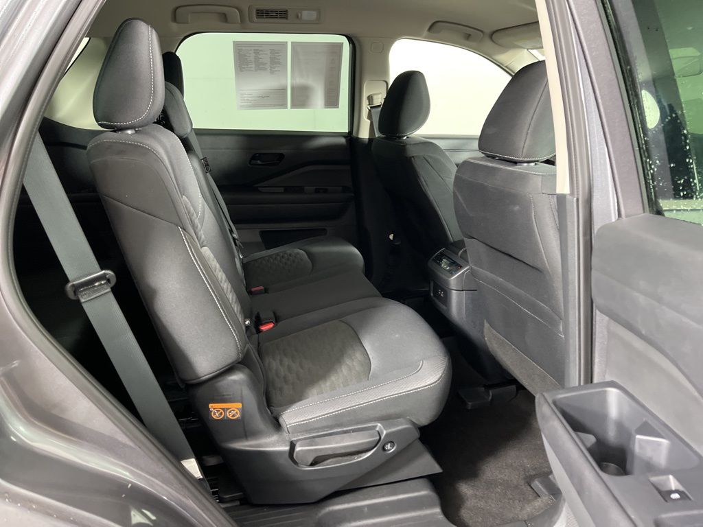 Thumbnail: 2025 Nissan Pathfinder - 7