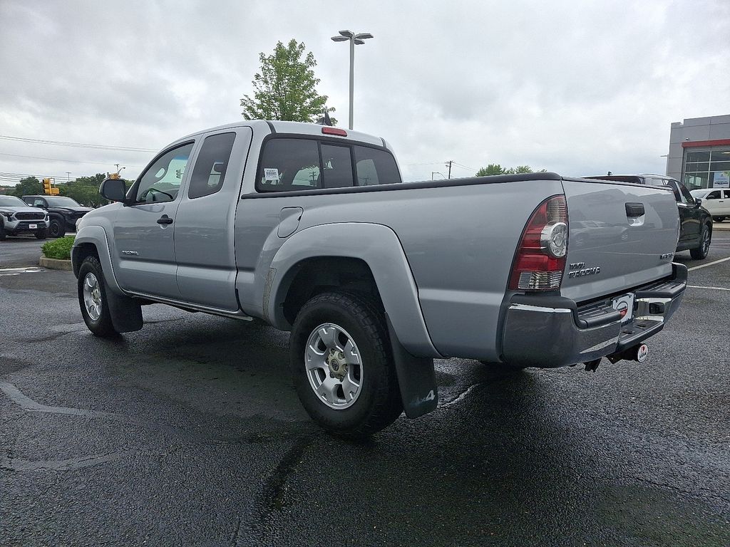 Thumbnail: 2012 Toyota Tacoma - 7