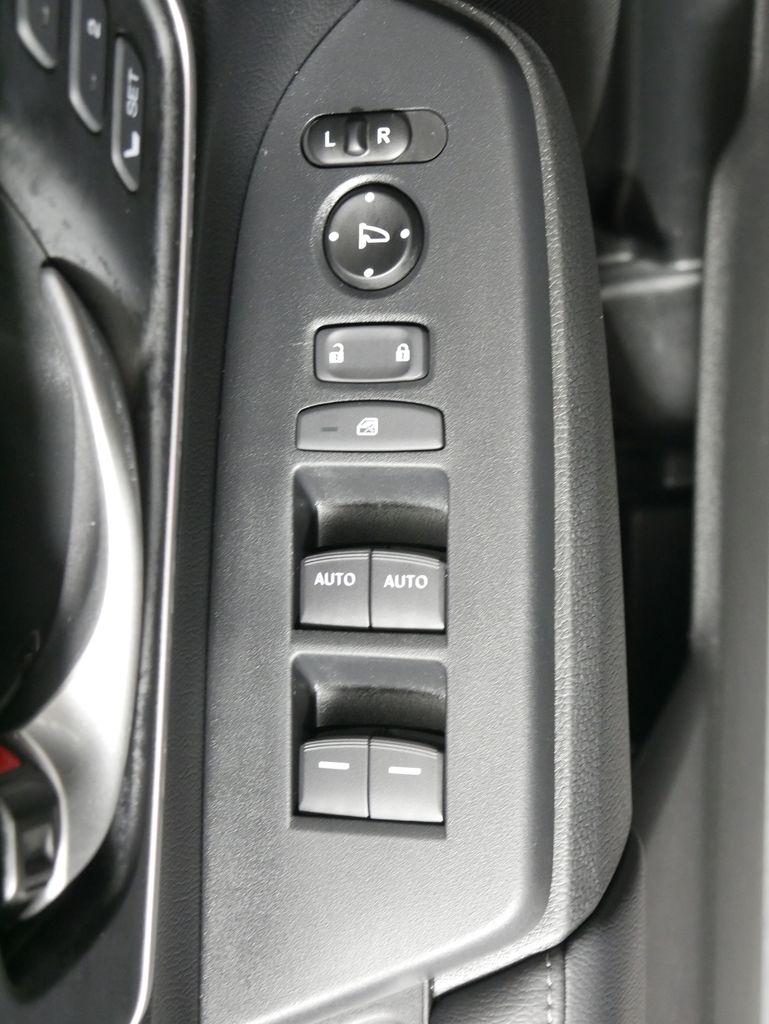 Thumbnail: 2020 Honda CR-V - 29
