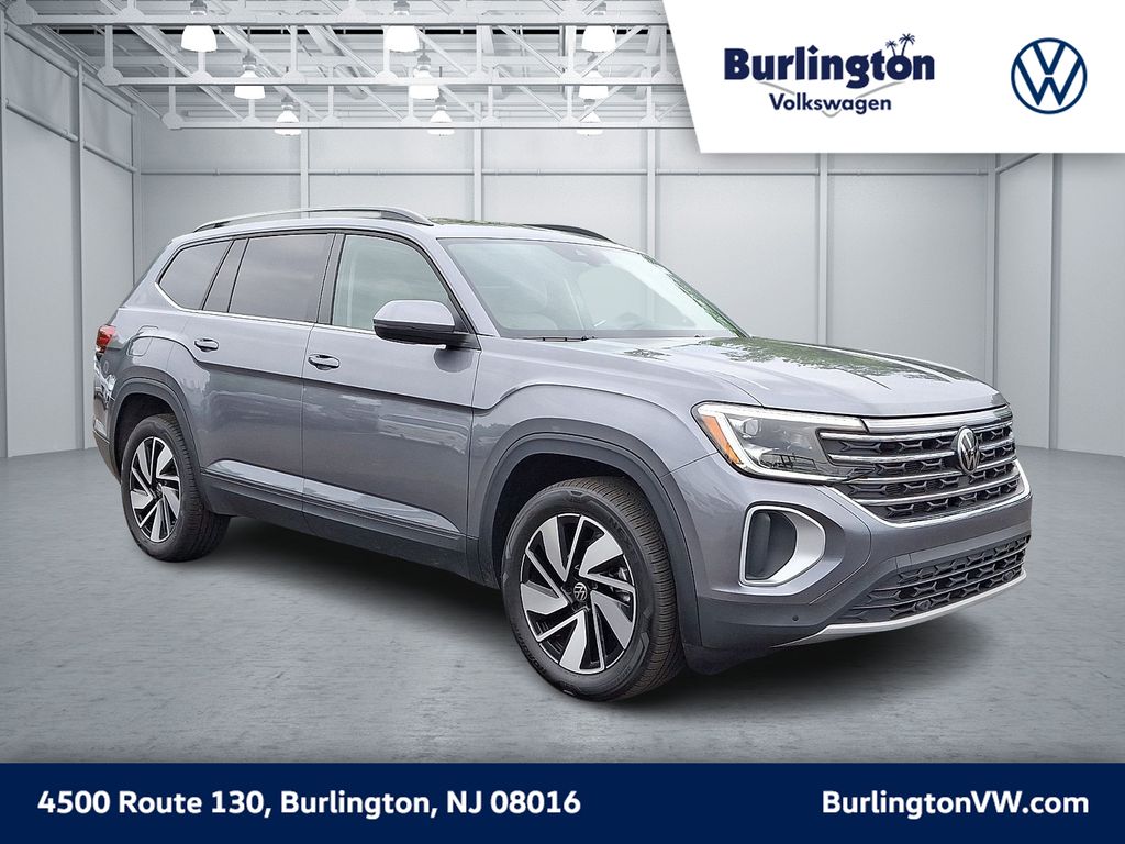 Pure Gray 2025 Volkswagen Atlas SUV / Crossover Front-Wheel Drive 8-Speed Automatic
