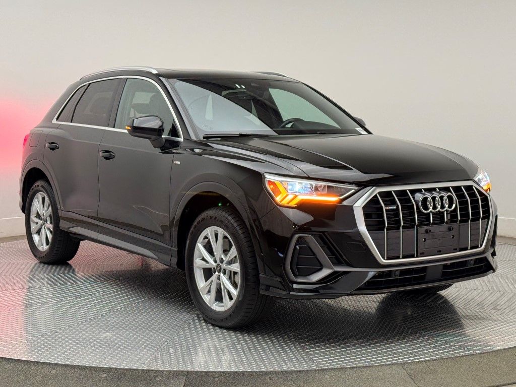 2024 Audi Q3 Premium 2