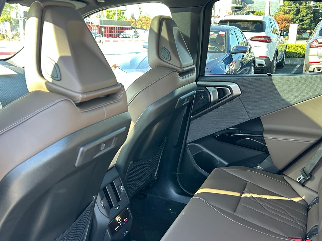 Thumbnail: 2026 BMW X3 - 32