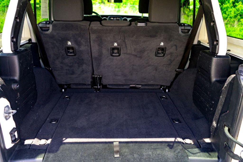 Used Car 2020 Jeep Wrangler  Unlimited Sport S For Sale Under $20,000 In Taylor, Texas