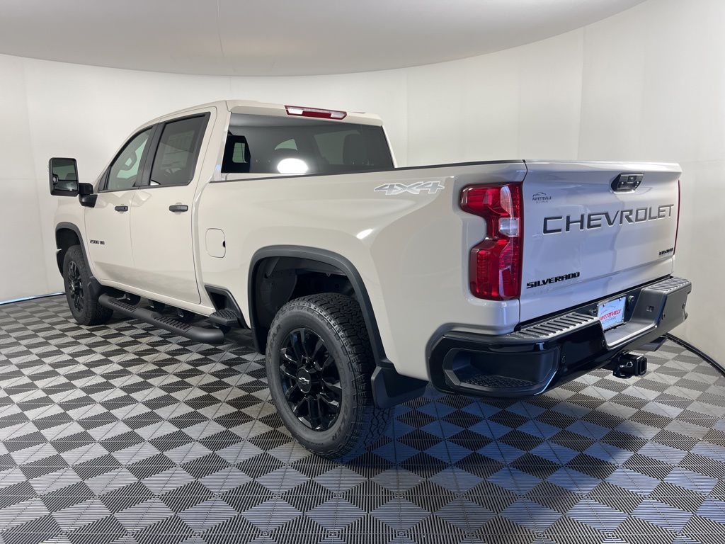 Thumbnail: 2026 Chevrolet Silverado 2500 - 3
