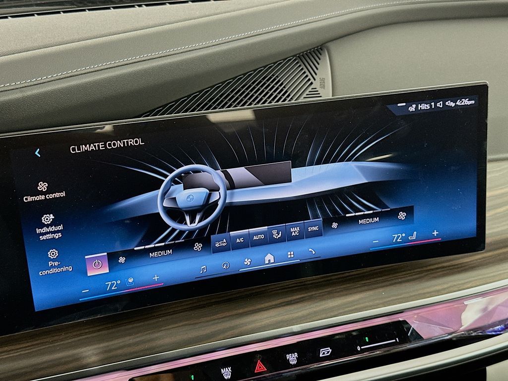 Thumbnail: 2025 BMW i7 - 14