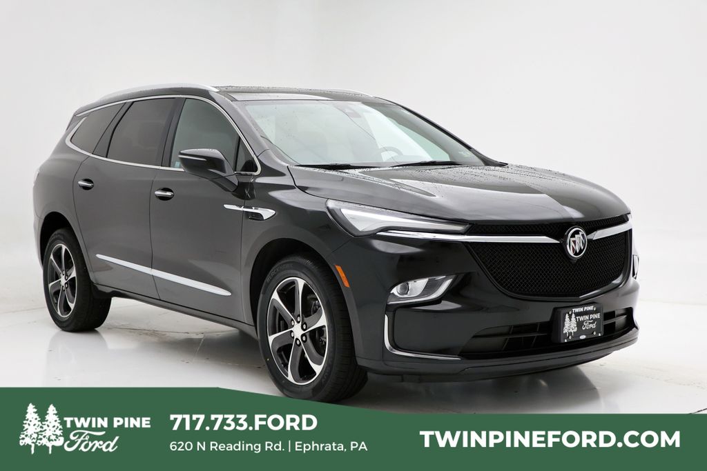 2022 Buick Enclave Essence AWD