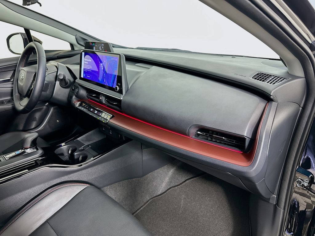 Thumbnail: 2024 Toyota Prius Prime - 27