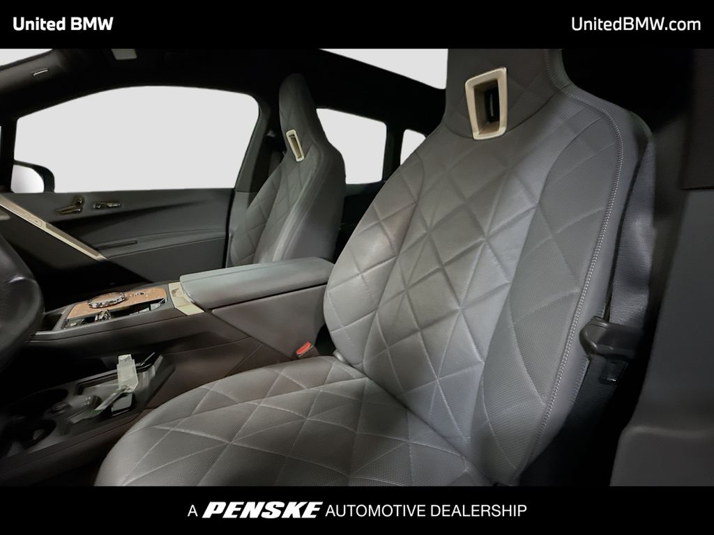 Thumbnail: 2023 BMW iX - 5