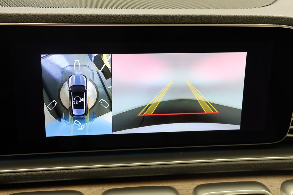 Thumbnail: 2026 Mercedes-Benz GLE - 24