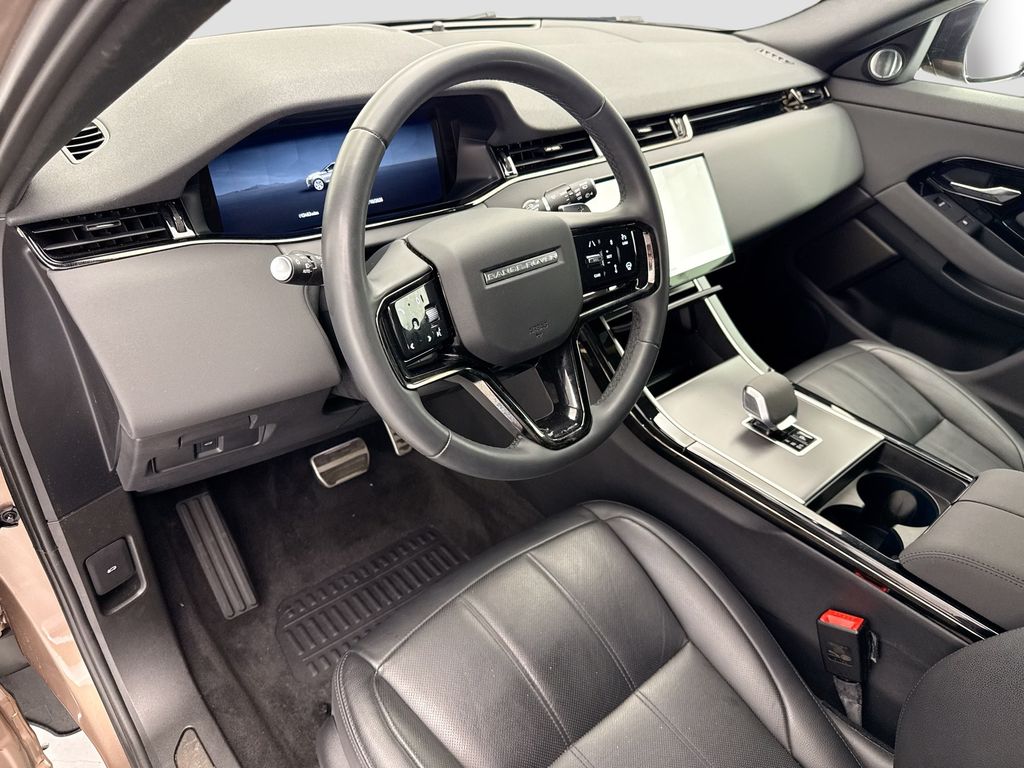 Thumbnail: 2024 Land Rover Range Rover Evoque - 9