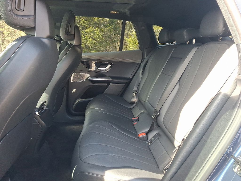 Thumbnail: 2023 Mercedes-Benz EQE - 10