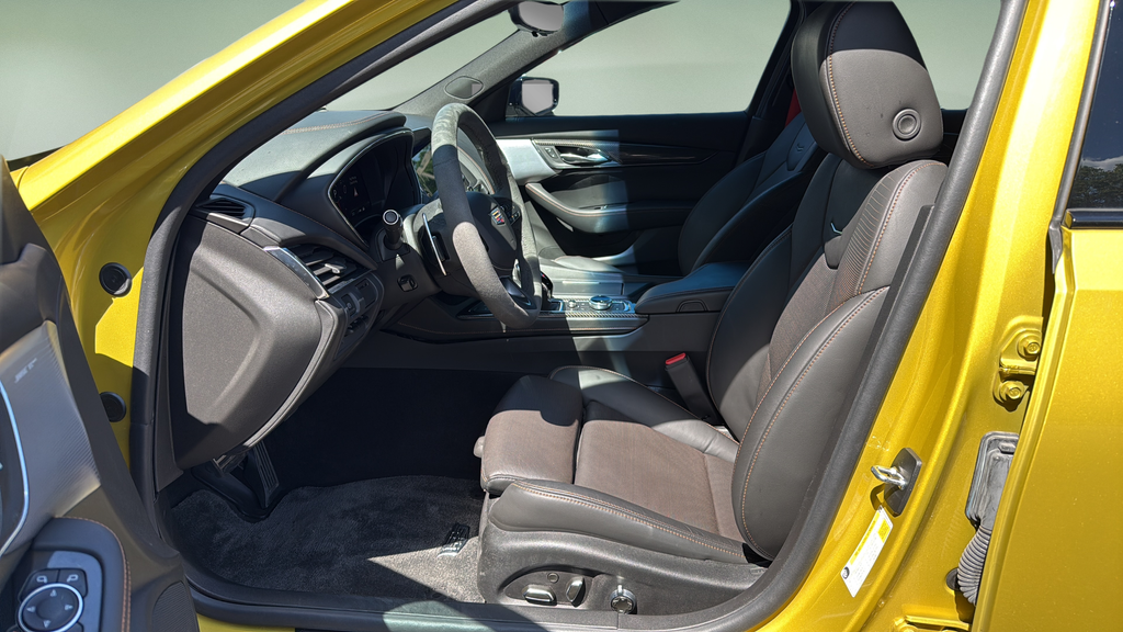 2024 Cadillac CT5