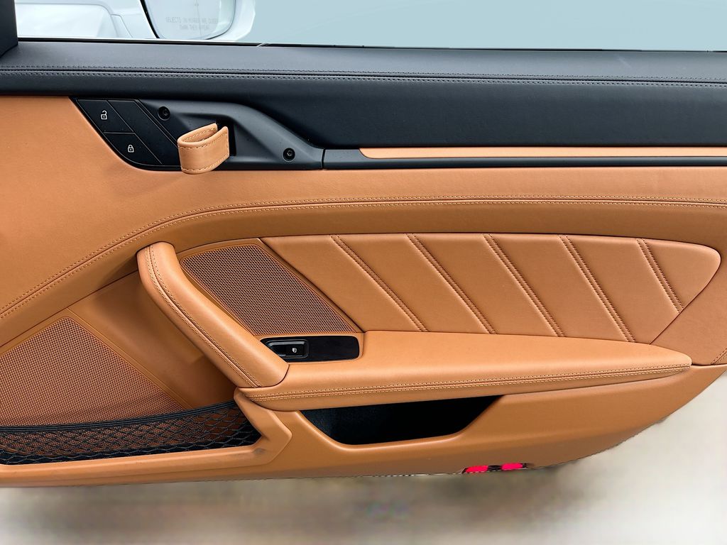 Thumbnail: 2024 Porsche 911 - 24