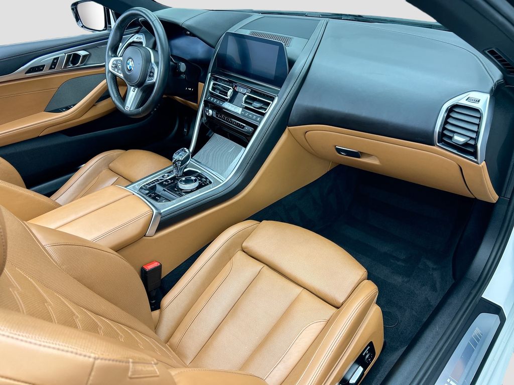 Thumbnail: 2019 BMW 8 Series - 16