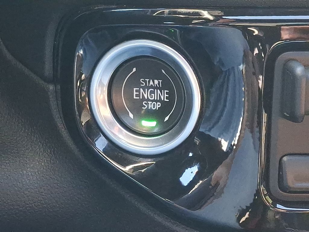 Thumbnail: 2024 Chevrolet Silverado 3500 - 24