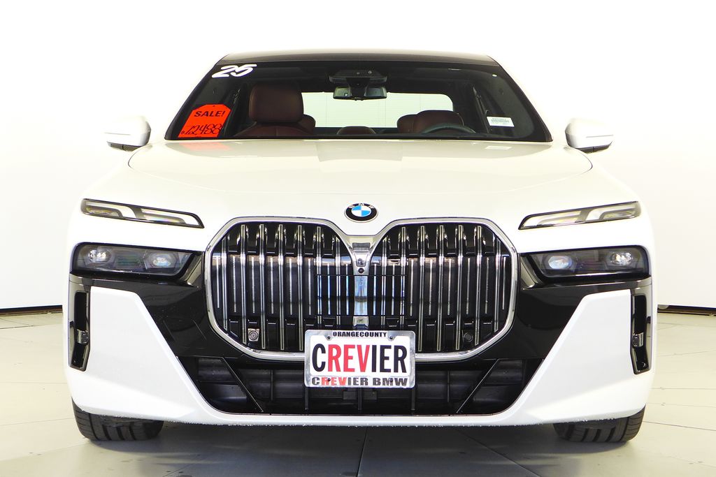 Thumbnail: 2025 BMW 7 Series - 3