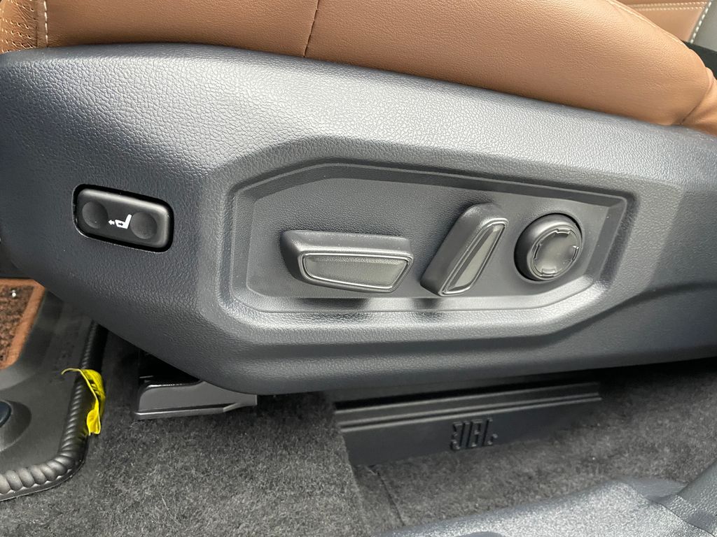 Thumbnail: 2025 Toyota Sequoia - 15