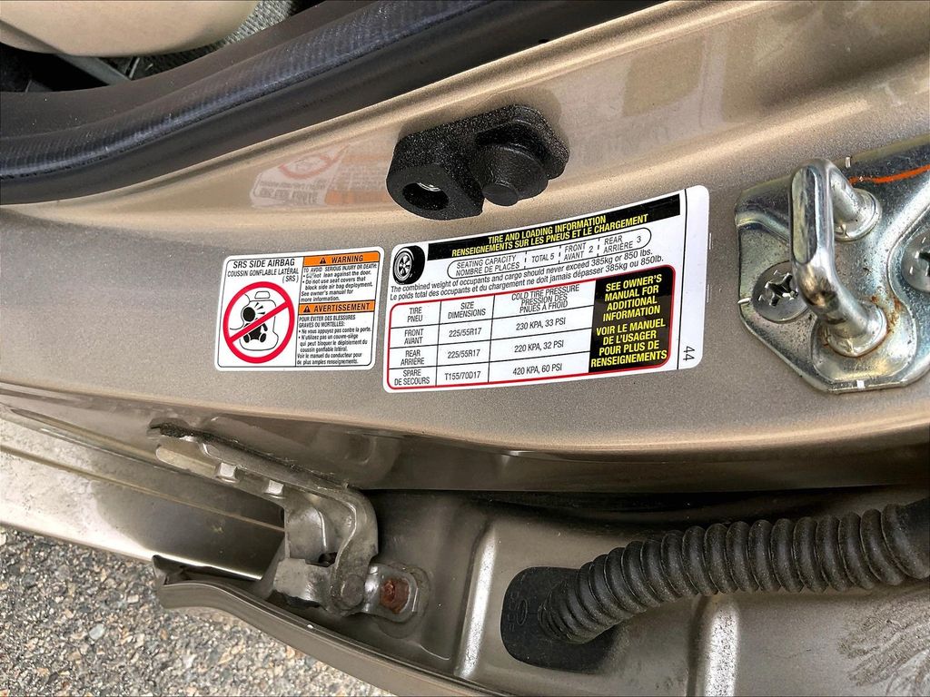 2016 Subaru Legacy — photo 24