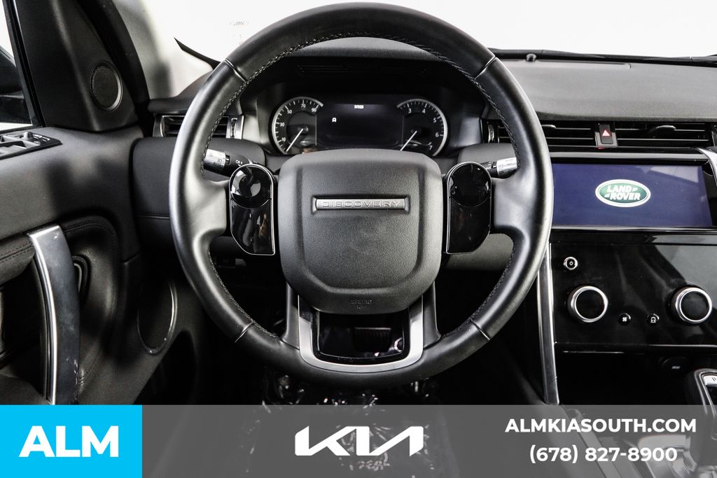 2020 Land Rover Discovery Sport S photo 24