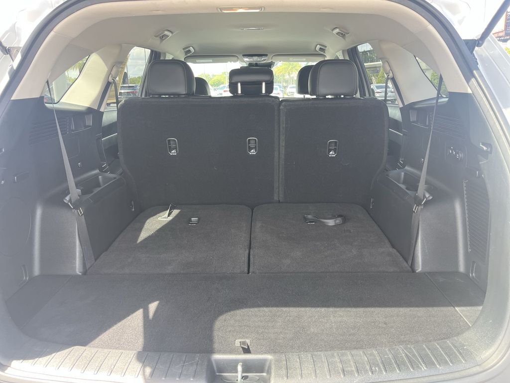 Thumbnail: 2021 Kia Sorento - 13