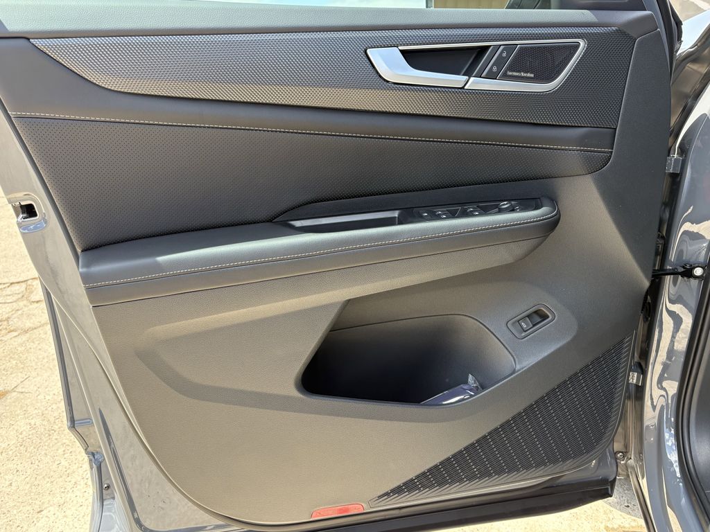 New 2026 Pure Gray Volkswagen 2.0T SEL Premium R-Line image 10