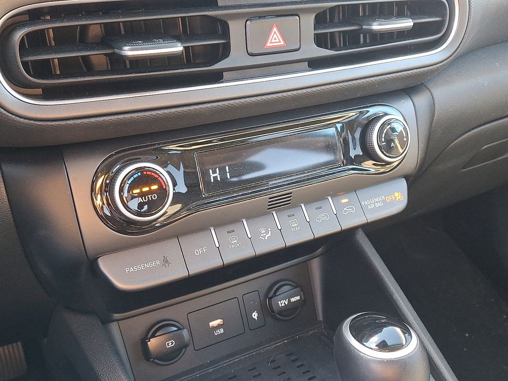 Thumbnail: 2022 Hyundai Kona - 18