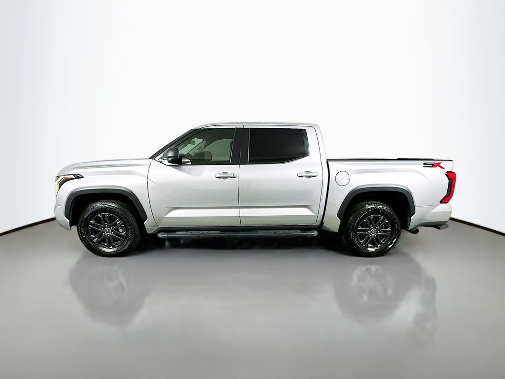 Thumbnail: 2024 Toyota Tundra - 8
