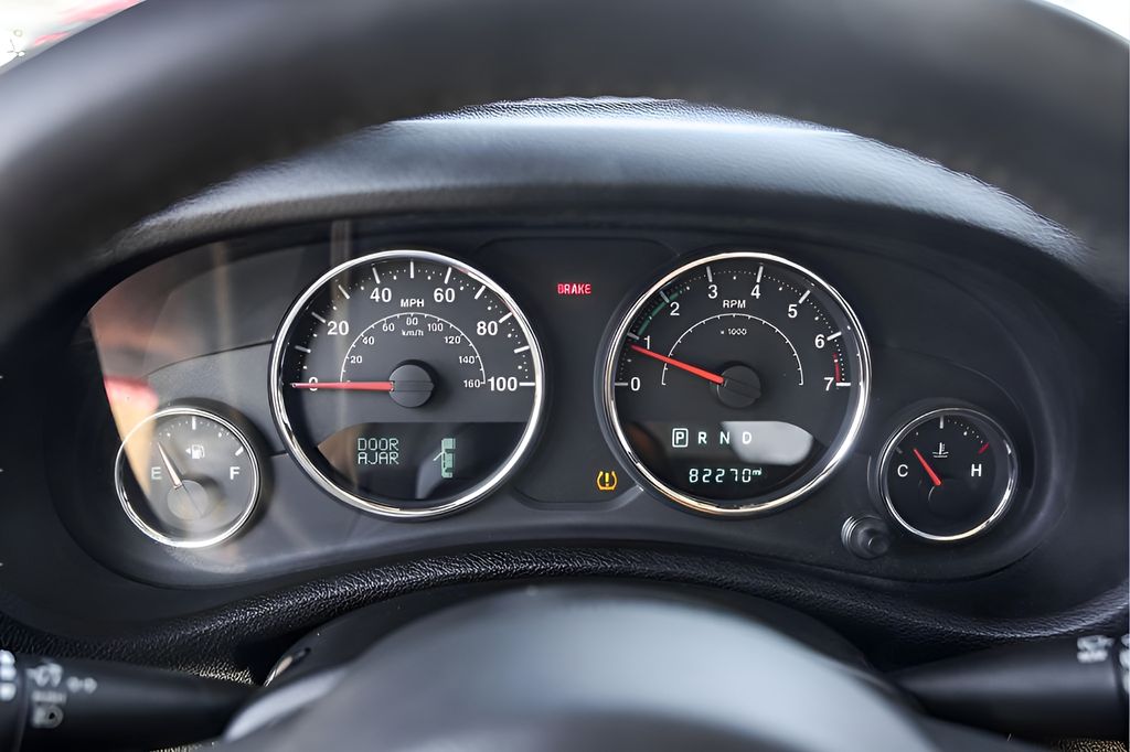 Used Car 2015 Jeep Wrangler  Unlimited Sahara For Sale Under $25,000 In Austin, Texas