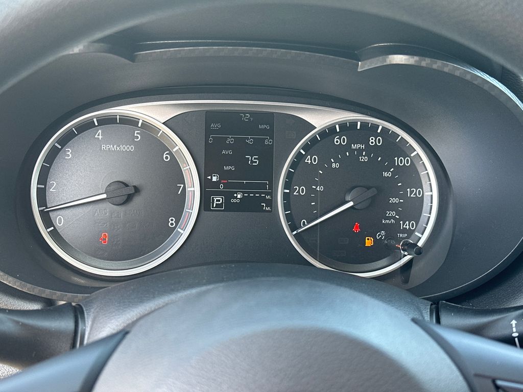 Used 2025 White Nissan 1.6 S image 27