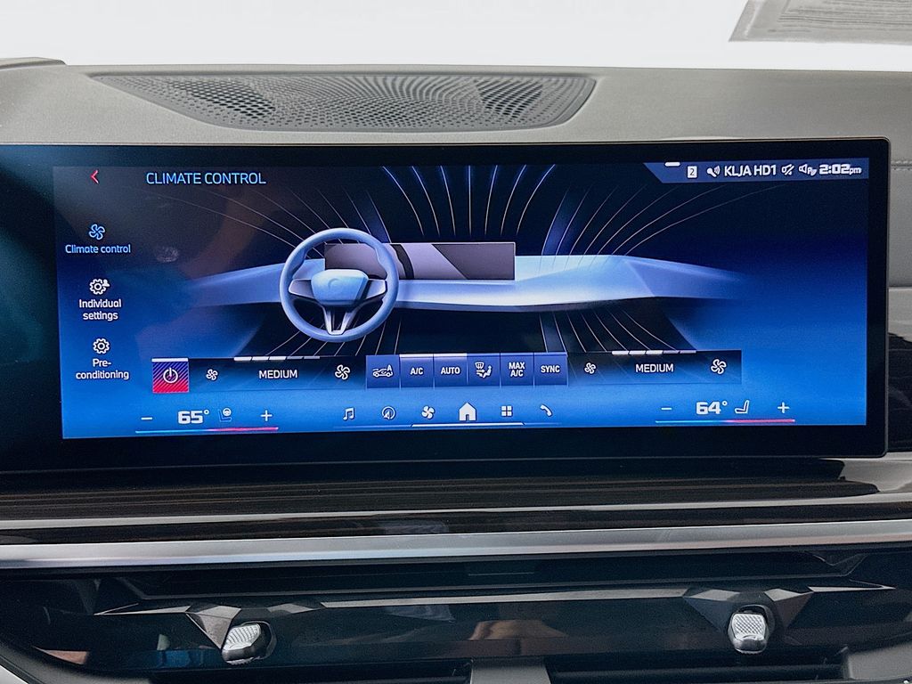 Thumbnail: 2025 BMW X5 - 16