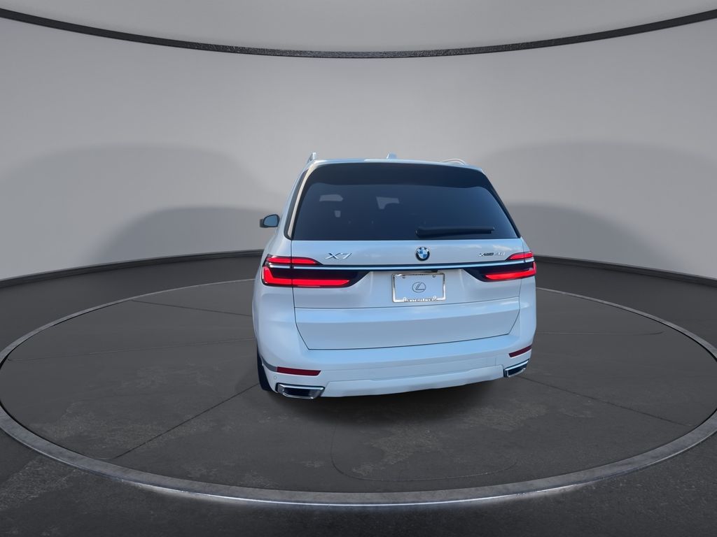 Thumbnail: 2026 BMW X7 - 7