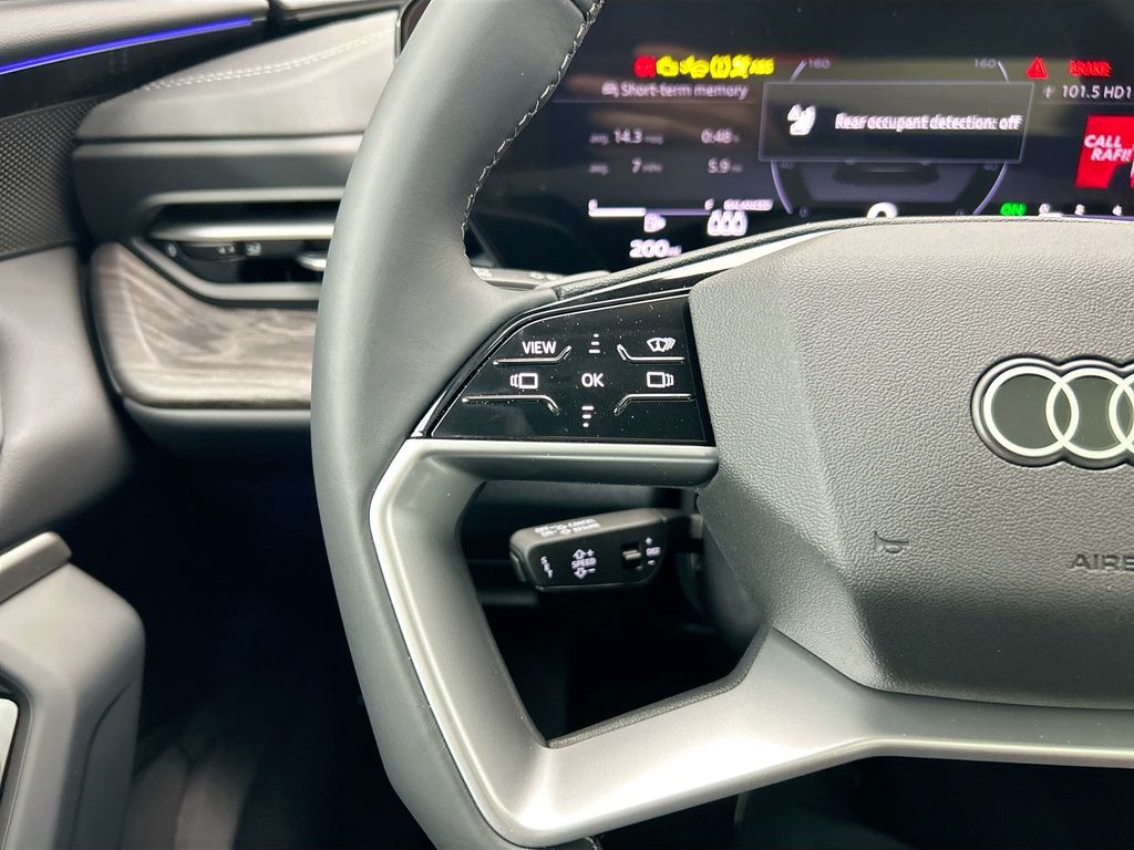 Thumbnail: 2025 Audi Q5 - 12