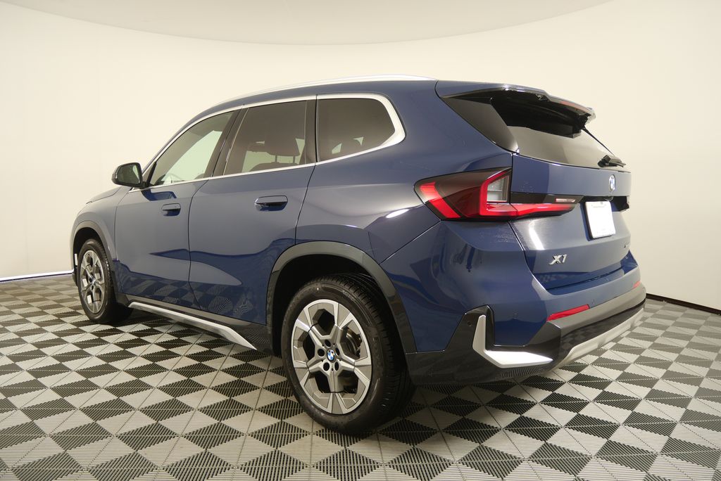 Thumbnail: 2026 BMW X1 - 5