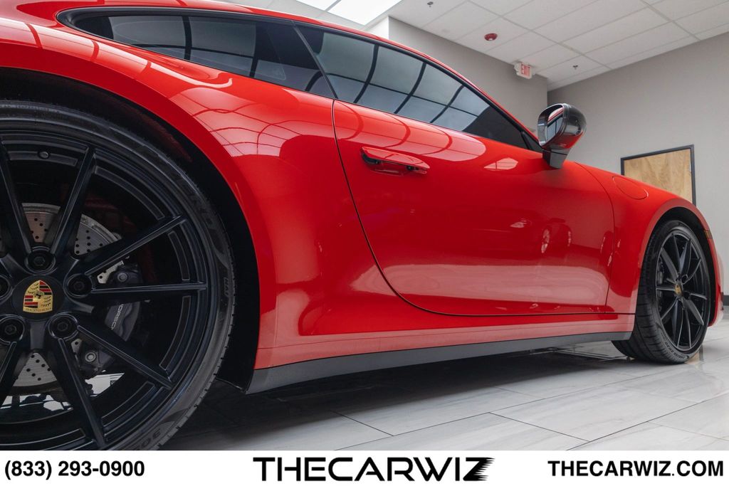 2023 Porsche 911