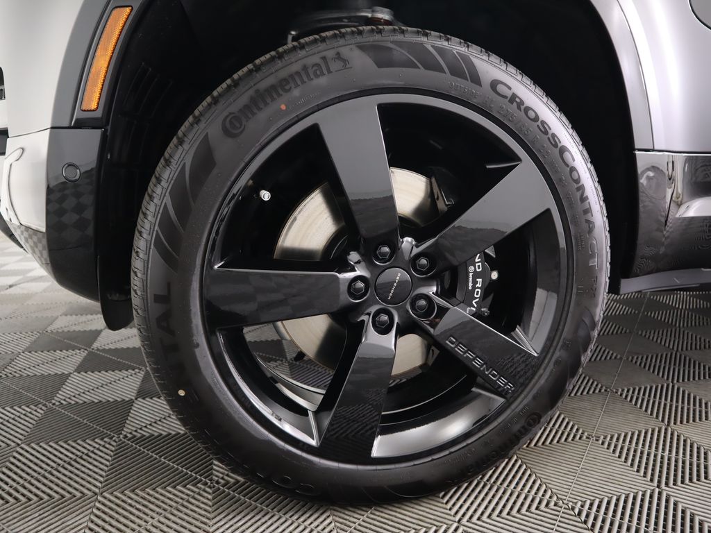 Thumbnail: 2026 Land Rover Defender - 32